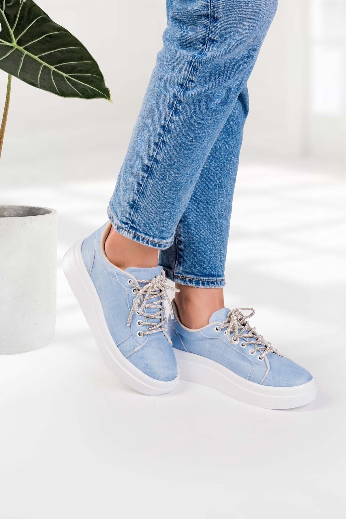 Kadın Taşlı Spor Ayakkabı Sneaker Günlük Bağcıklı SPRWL22910TŞL