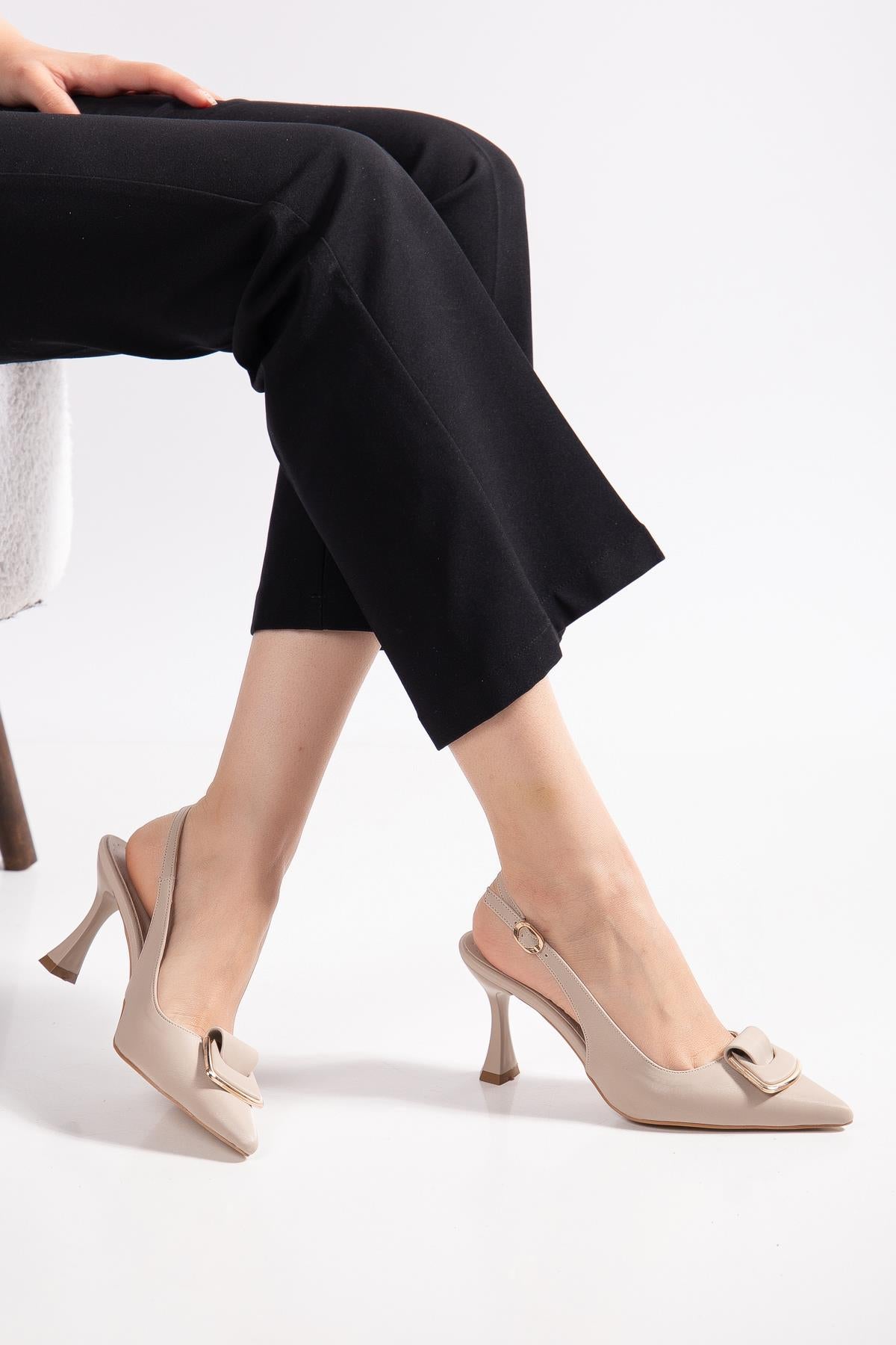 Suins Astelia Model Tokalı Kadın Stiletto Ayakkabı