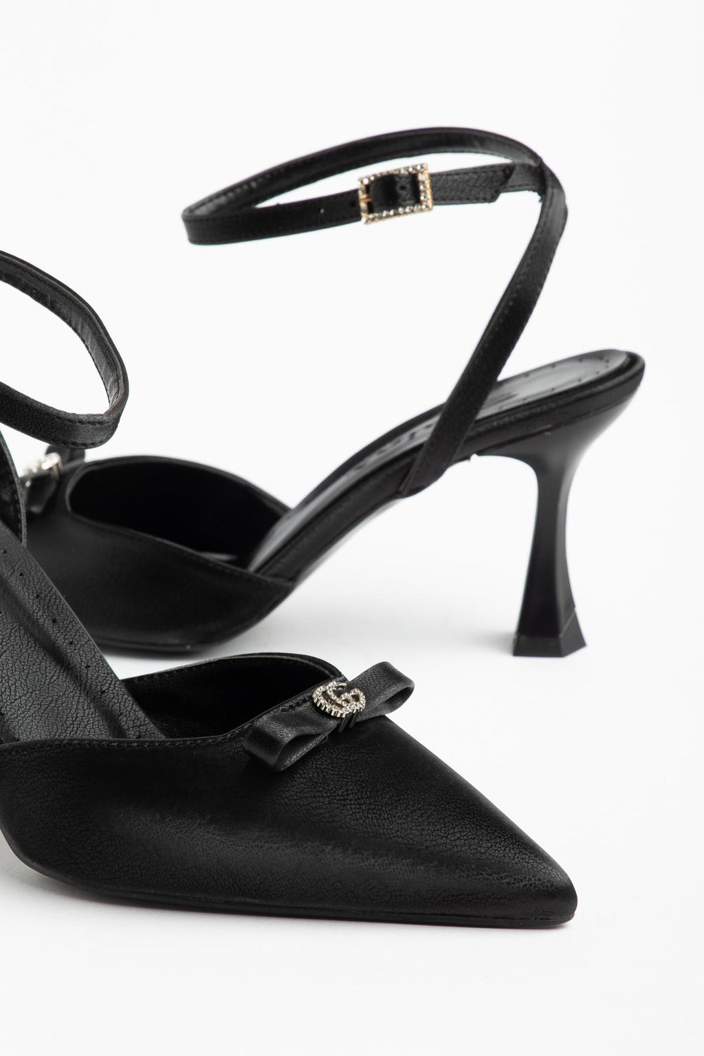 Suins Barco Model Bilekten Bağlamalı Kadın Stiletto Ayakkabı