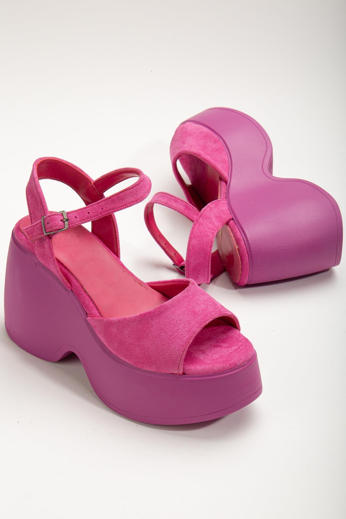 Suins Biana Kadın Dolgu Taban Dana Süet Sandalet Ürün ikincil görseli