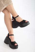 Suins Biana Kadın Dolgu Taban Dana Süet Sandalet