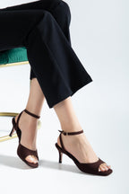 Suins Carmel Model Kadın Bilekten Bağlamalı Stiletto Ayakkabı