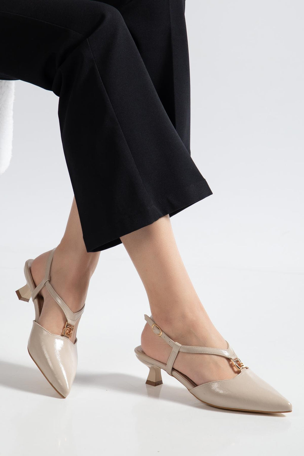 Suins Farel Model Kadın Mini Topuklu Ayakkabı