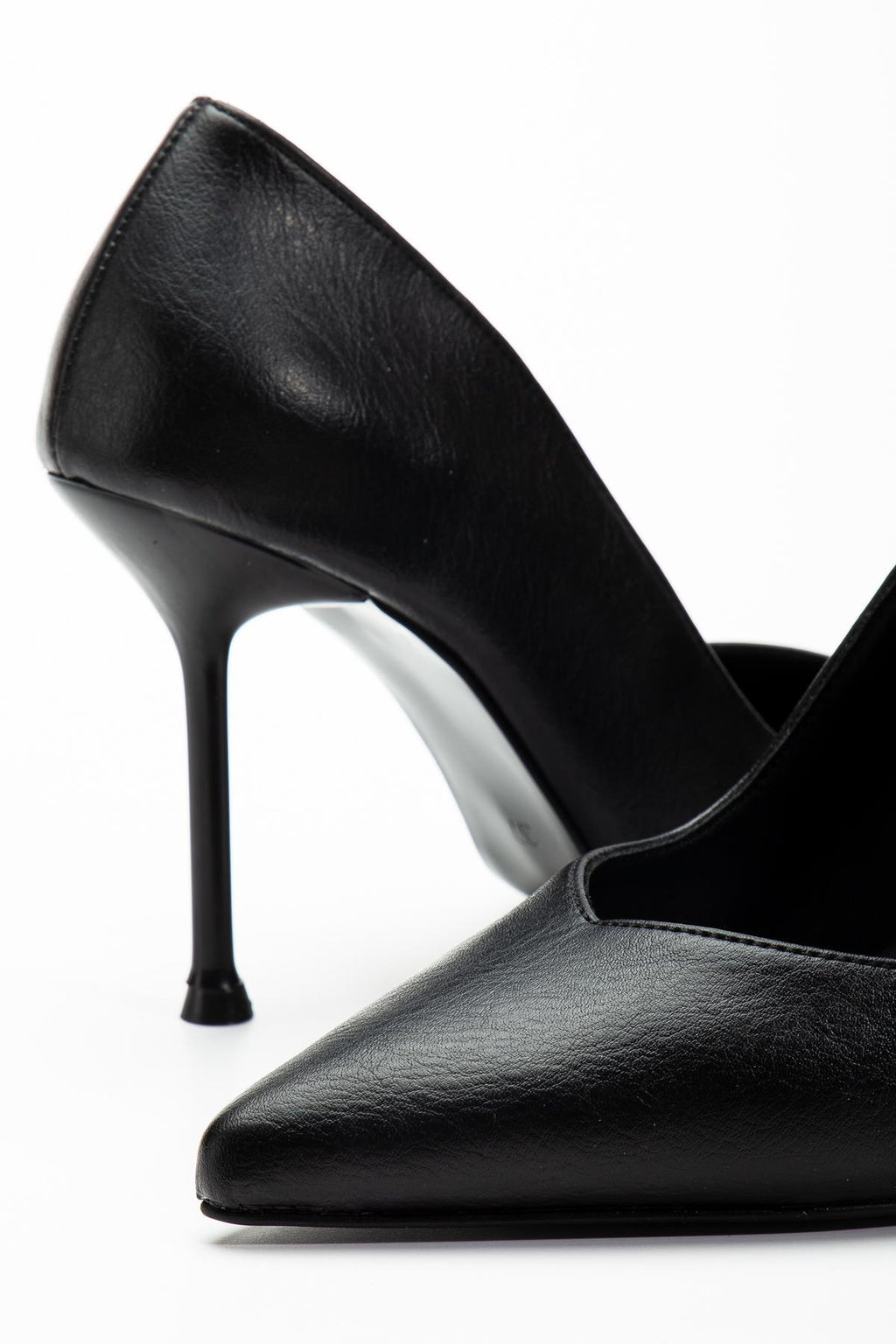 Suins Hakiki Deri Morgen Model Kadın İnce Topuklu Stiletto Ayakkabı