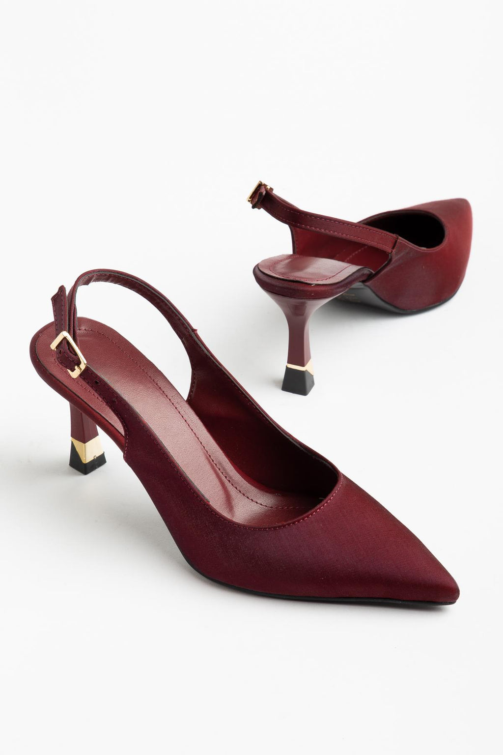 Suins Hope Model Kadın Stiletto Parlak Saten Ayakkabı
