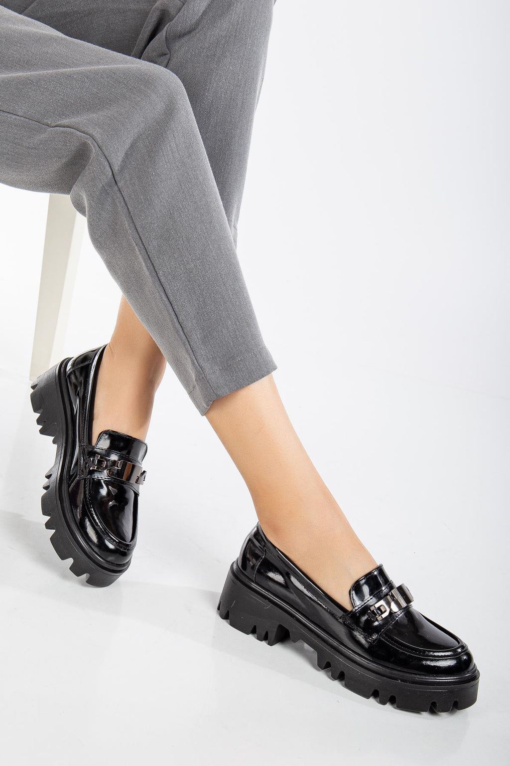Suins Larsa Model Toka Detaylı Kadın Loafer Ayakkabı