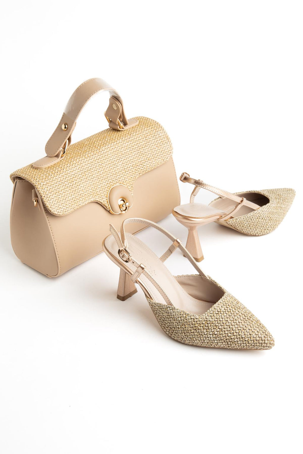 Suins Lony Model Kadın Stiletto Ayakkabı + Çanta Özel Kombin