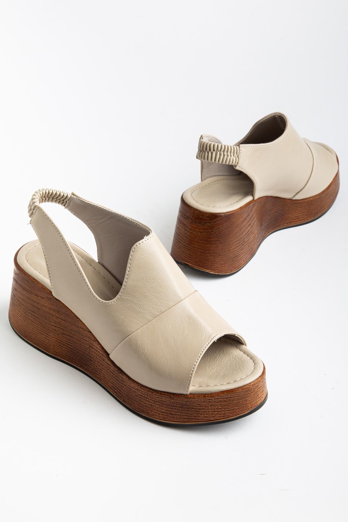 Suins Luby Model Arkası Lastikli Dolgu Topuk Sandalet