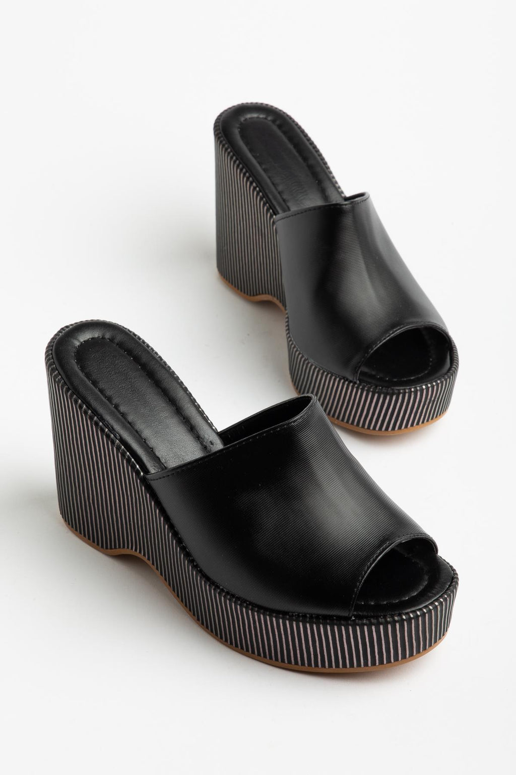 Suins Roony Model Dolgu Topuklu Terlik