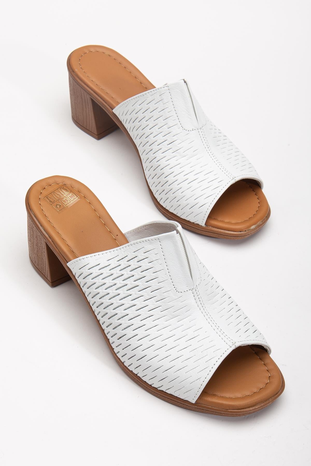 Suins Gentle Model Hakiki Deri İşlemeli Terlik