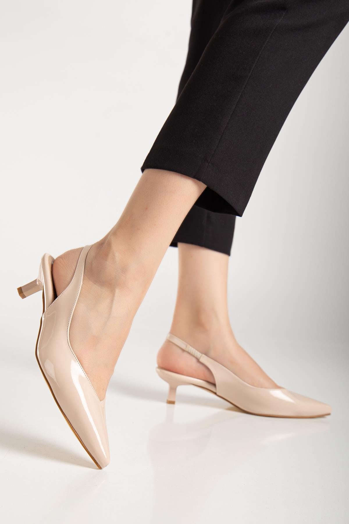 Suins Stephen Model Kadın 4 Cm Kısa Mini Topuklu Rugan Ayakkabı